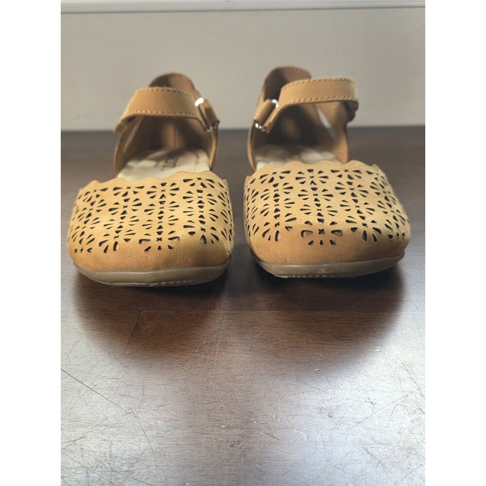 Earth Origins Bronnie Perforated Leather Mary Jane Sandals Size 8M - Picture 11 of 14